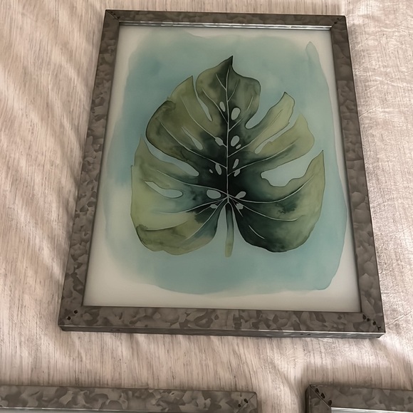 World Market framed artwork - Picture 4 of 6